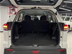 تويوتا انوفا